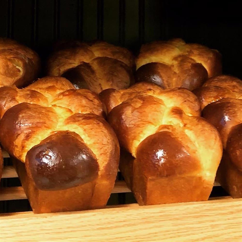 Golden brioche loaves